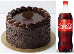 Hijyenik Standartlarda Üretilen Sade Çikolatalı Pasta